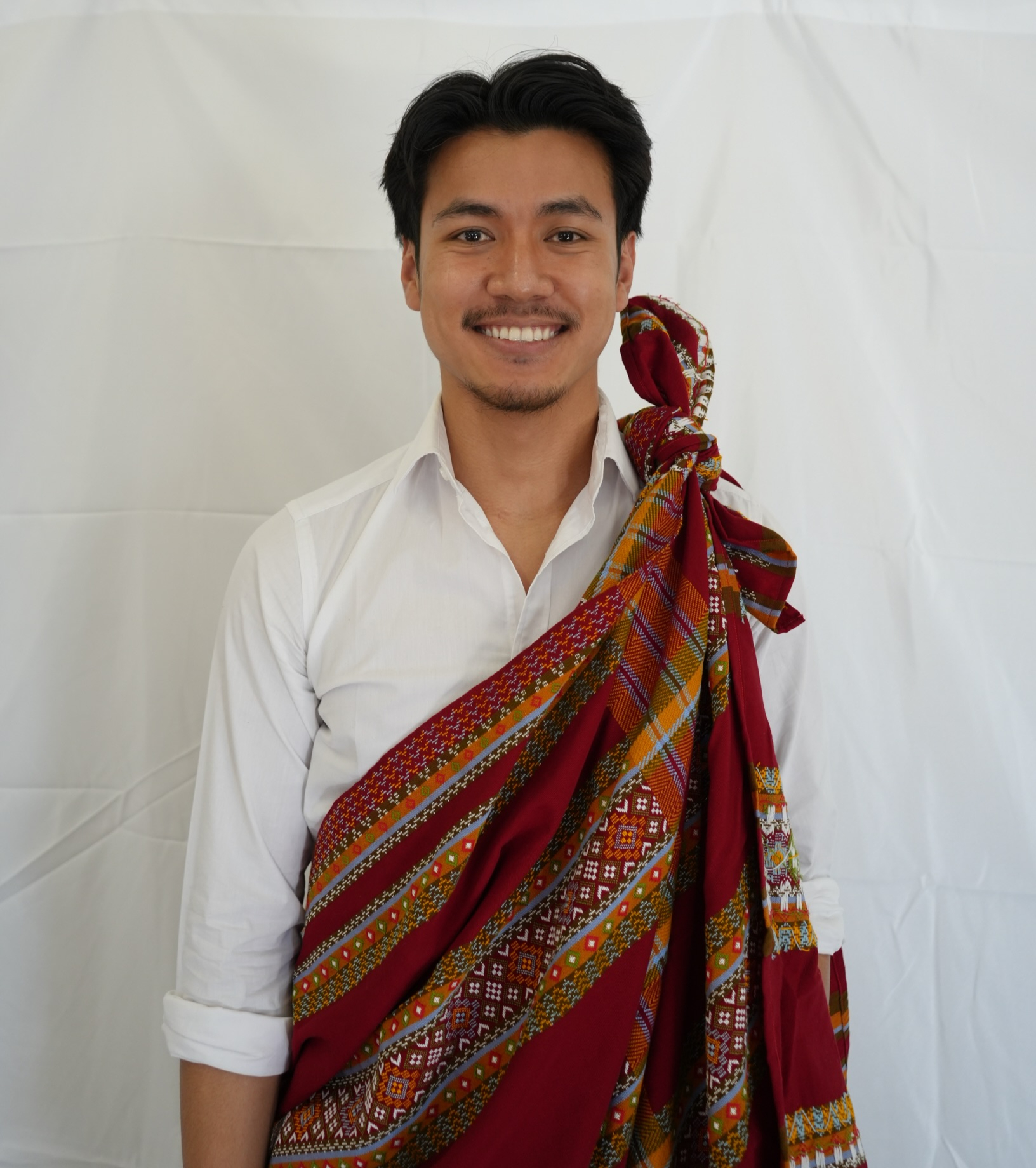 Assistant Secretary - Van Hre Lian